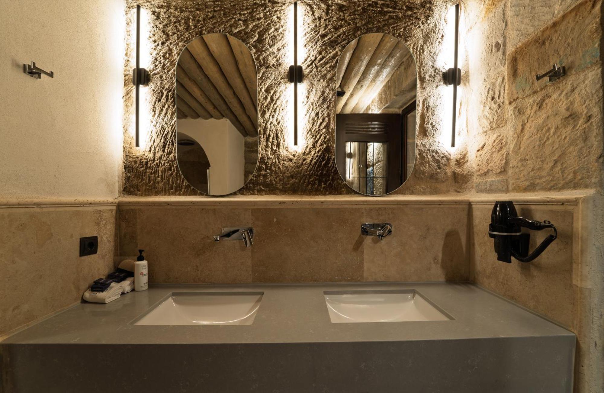 גורמה Luvi Cave Hotel מראה חיצוני תמונה